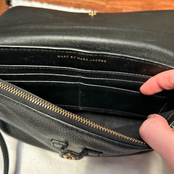 Marc by Marc Jacobs Black Leather Crossbody Bag with Gold Details/Accents - Picture 6 of 7